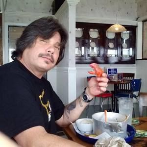 Meet your Posher, Robert